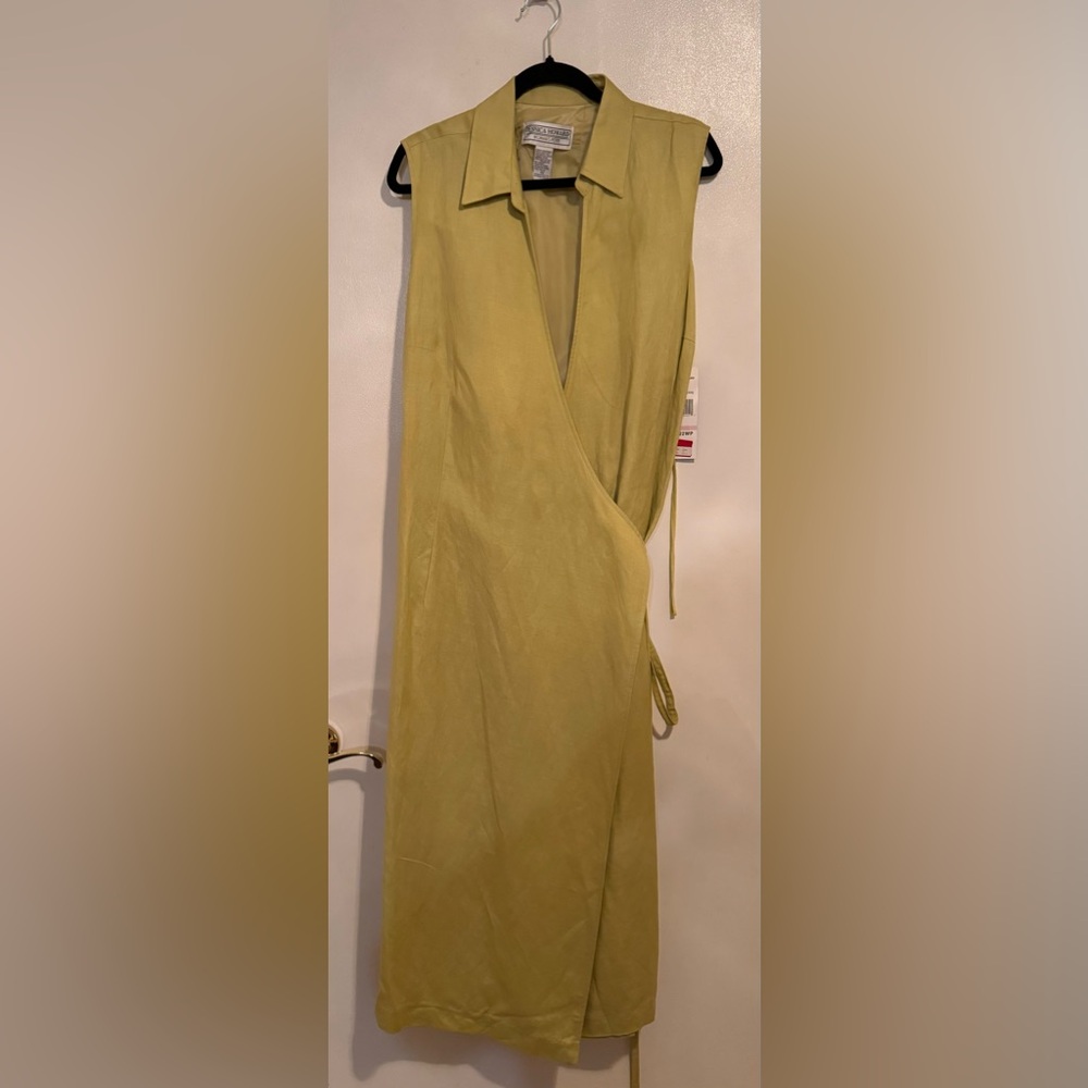 Jessica Howard, Olive color wrap dress